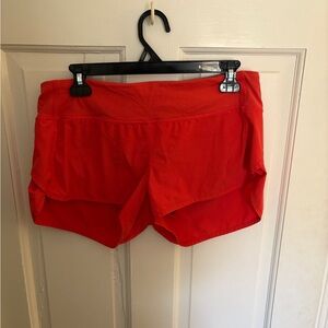 Lululemon speed-up shorts 2.5 inch